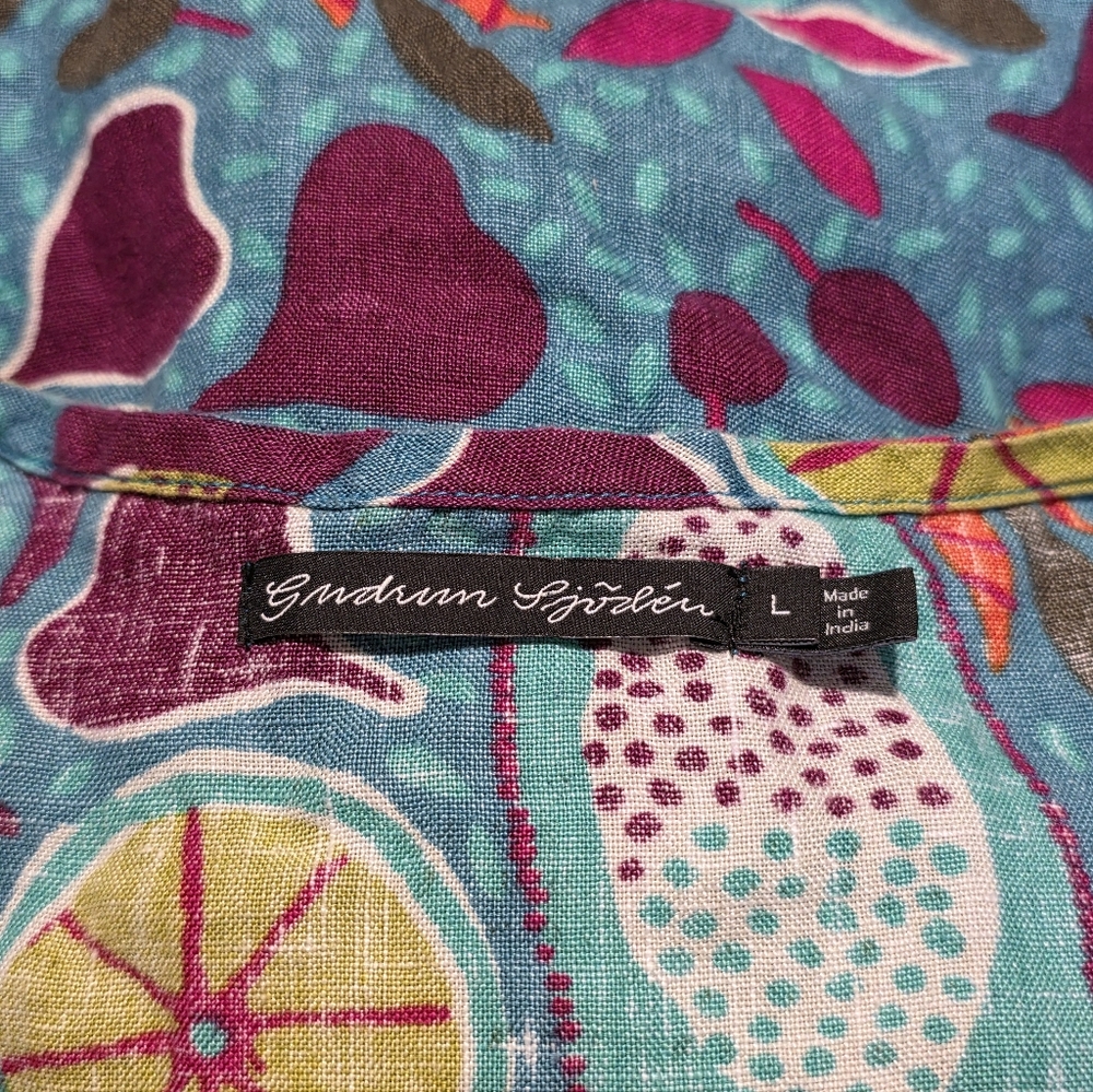 Gudrun Sjoden Button Front Linen Duster in Fruit Print Size Large - Picture 3 of 3